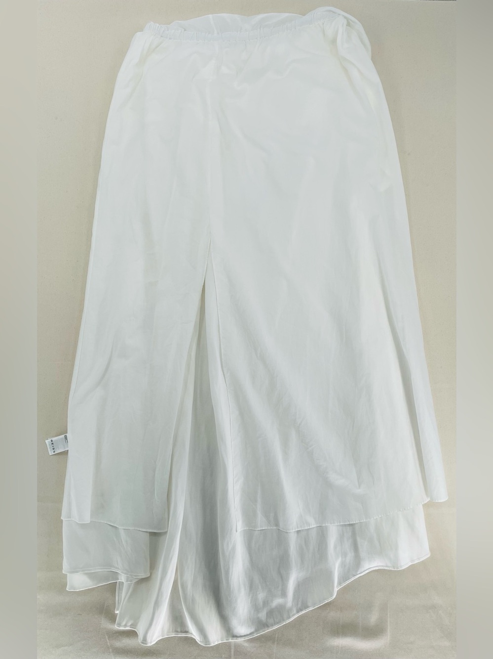 Reiss Ivory One-Shoulder Gown with Sculpted Bow - Picture 14 of 15